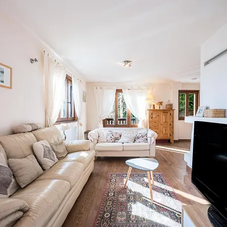 Chalet 1400 *